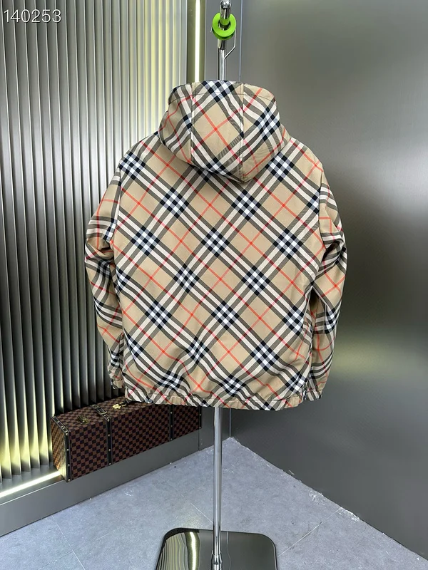 Burberry M-3XL 26yr29 (2)